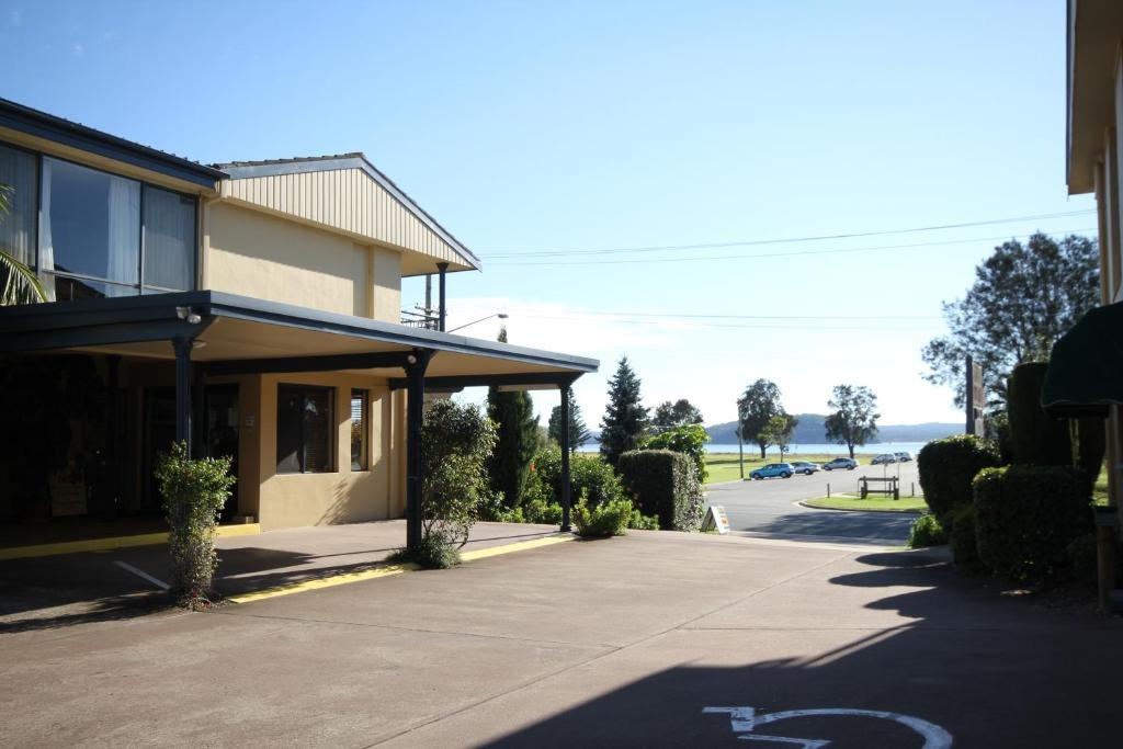 Araluen Motor Motel 3*